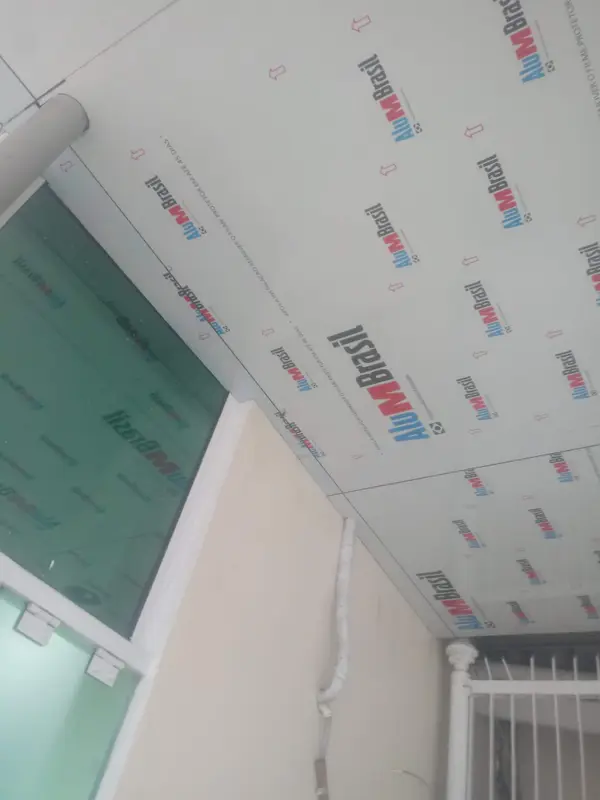 Obra de fachada e comunicação visual executada pela Alumulti — foto 49